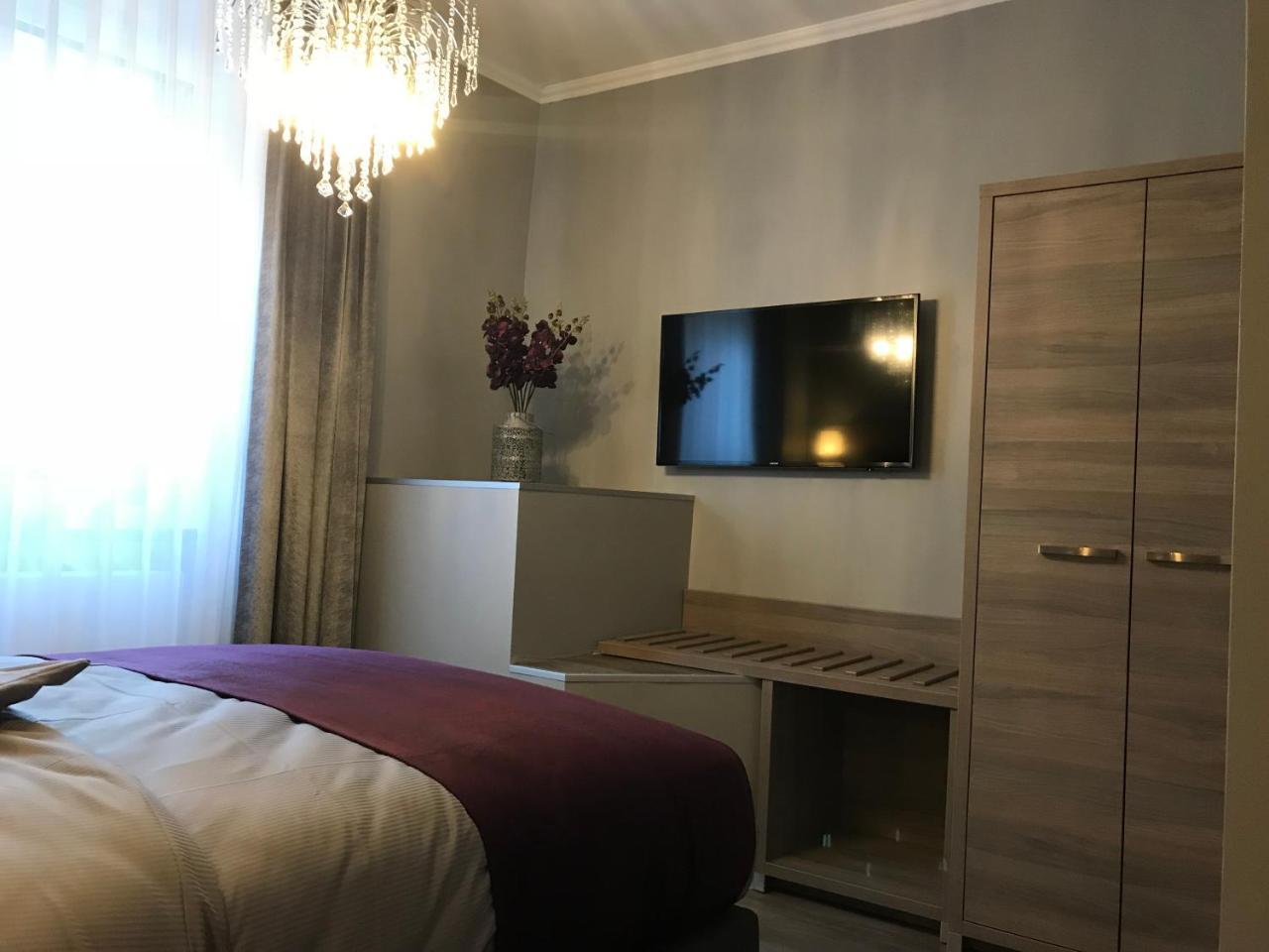 Apartmenthaus Burgenheimat In Rhens Bei Koblenz Экстерьер фото